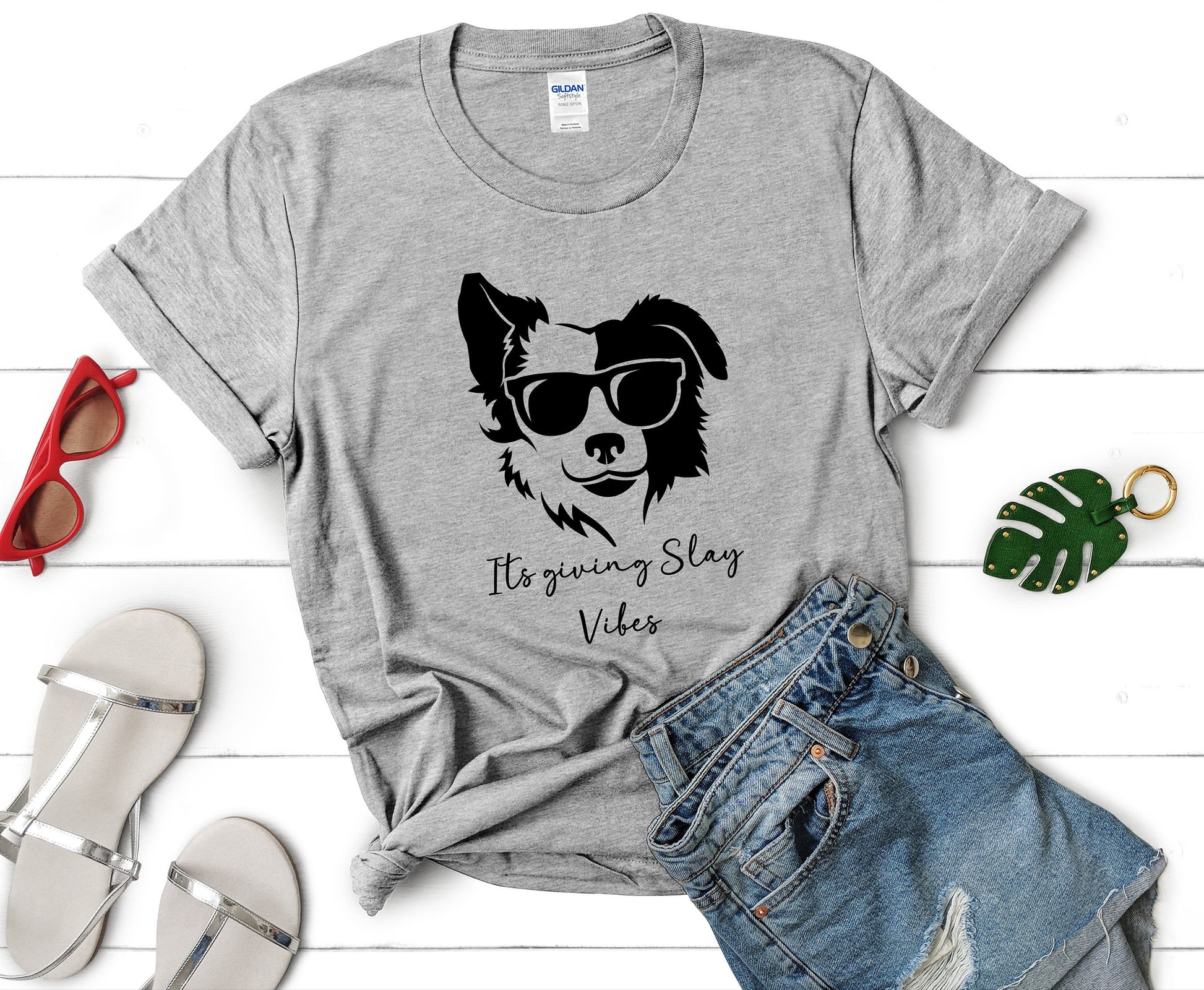 Dog mom dog dad dog mama tshirts sweatshirt sweater cocker spaniel its giving slay vibes shirts, for her for him gift for men for women