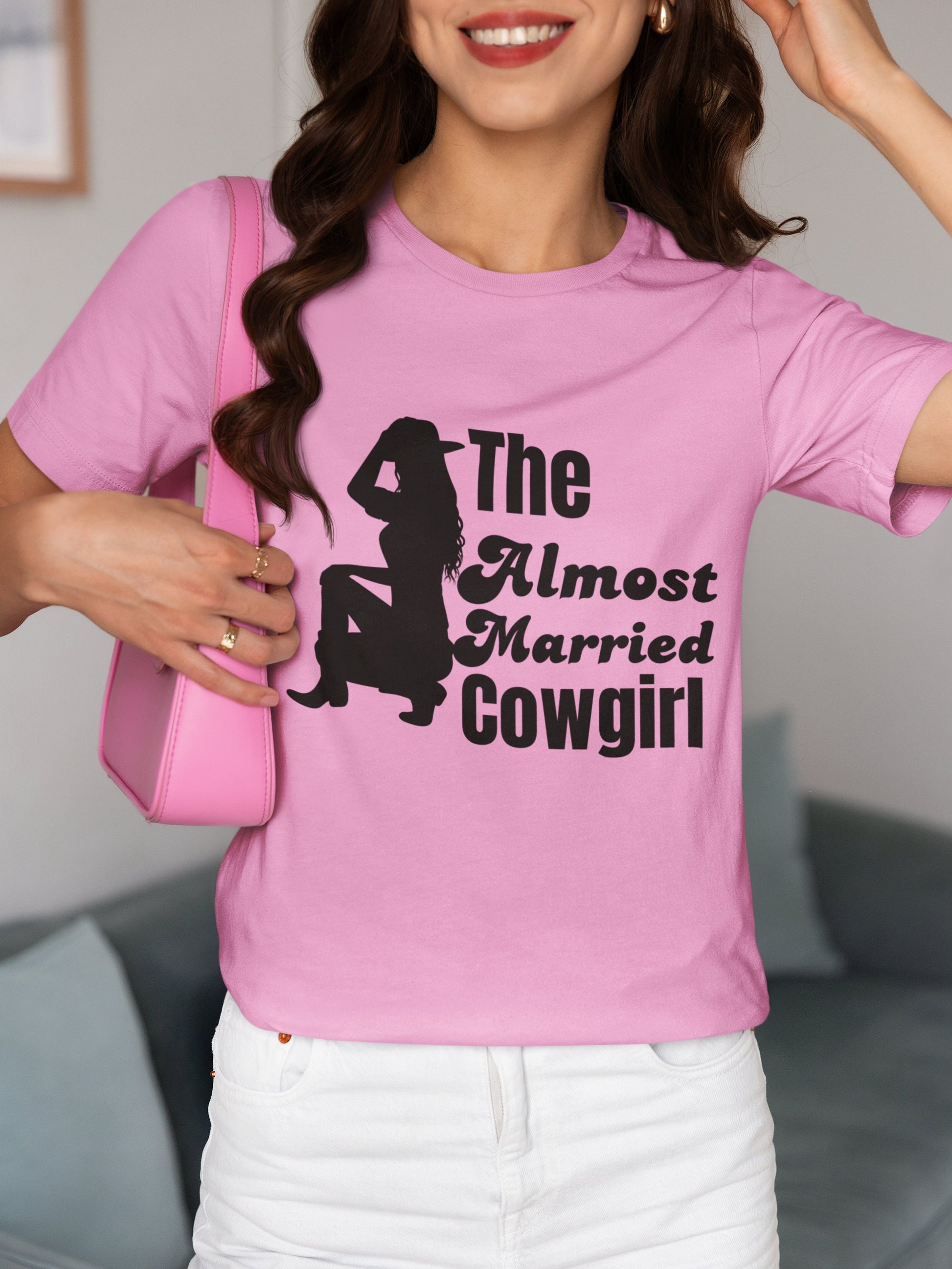 Western themed country last rodeo shirt for bride bridesmaid maid of honor bride crew cowgirl gifts shirts for women Unisex shirt for bridal shower trendy summer wedding gifts for women