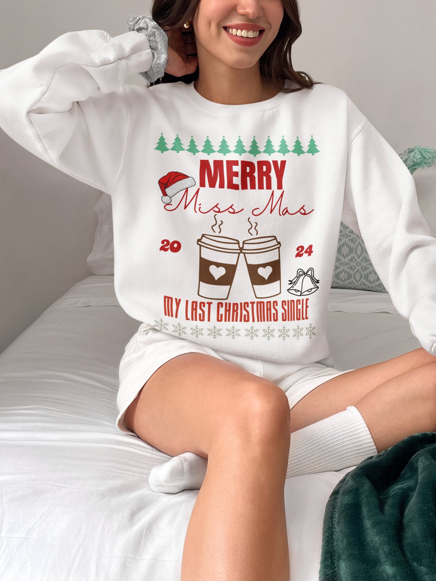 Christmas BACHELORETTE Sweatshirt T shirt LAST MISSMAS Gifts for Team Bride Bridesmaid Trendy Xmas Themed Custom Hen Party Wedding Tee shirt