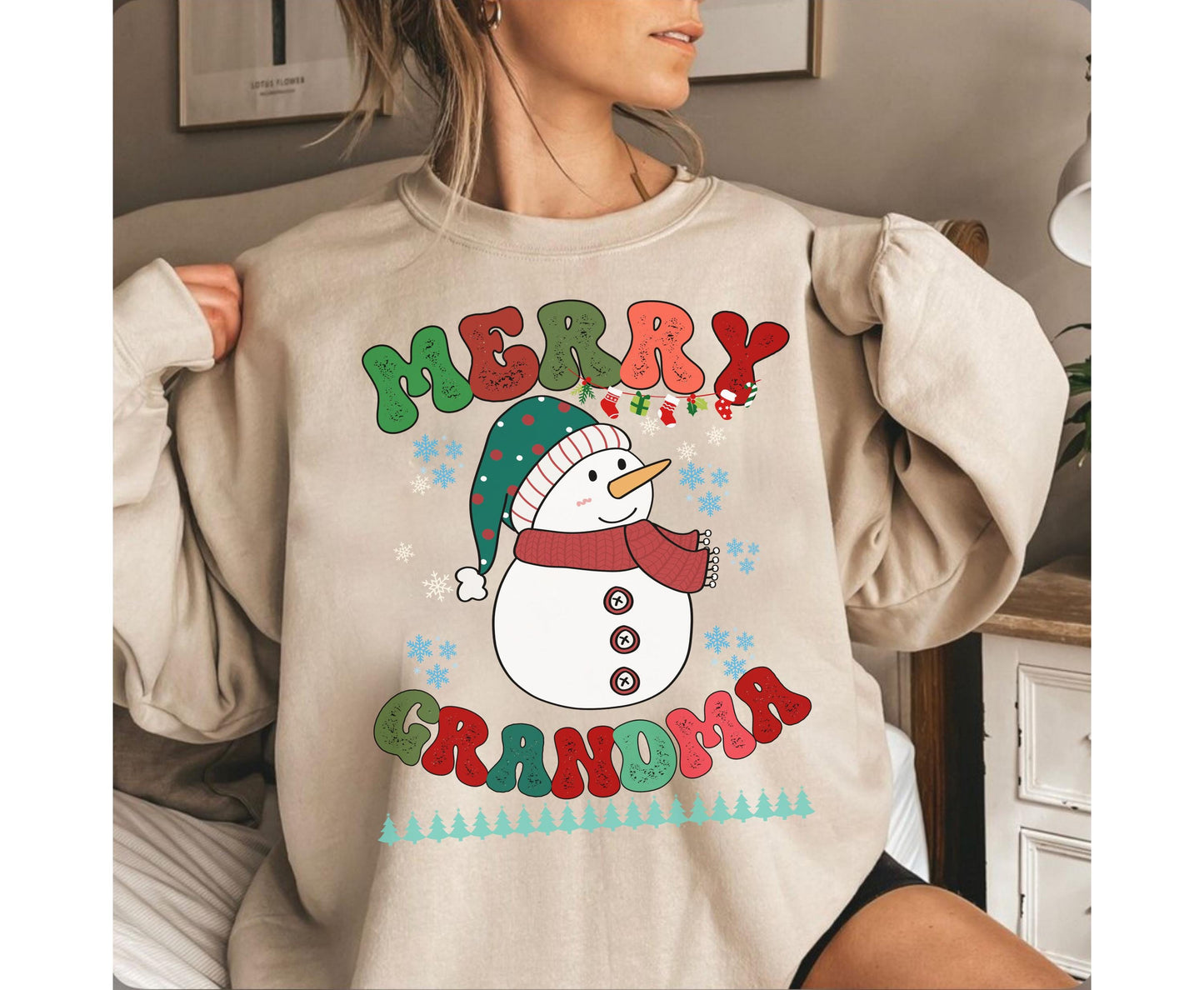 Retro Merry Grandma Christmas Sweatshirt Tshirt Hoodie- Grandmom Naan Gift